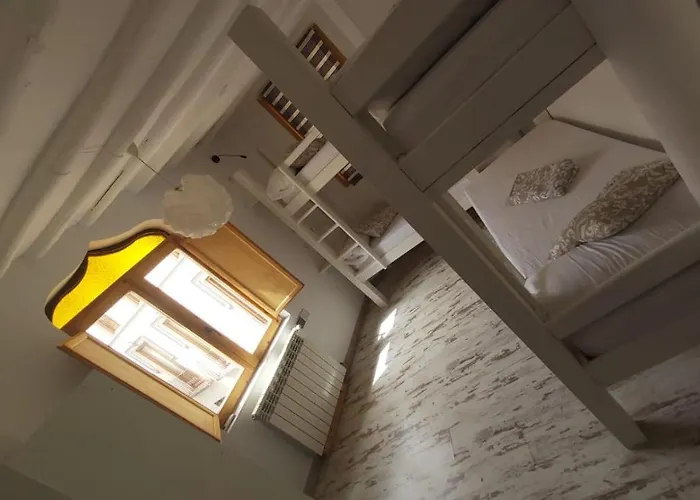 Amaka House Хостел Гранада