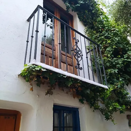 Amaka House Albergue Granada