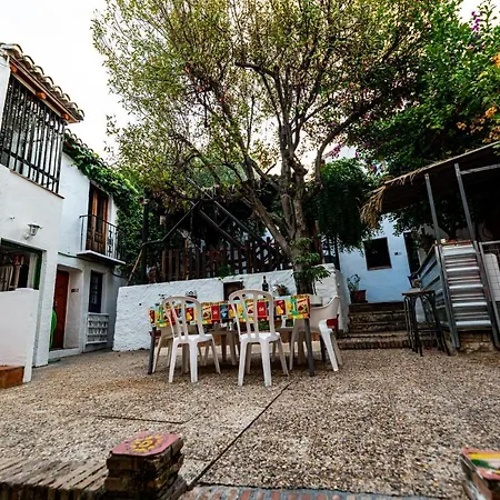 Amaka House Hostal Granada